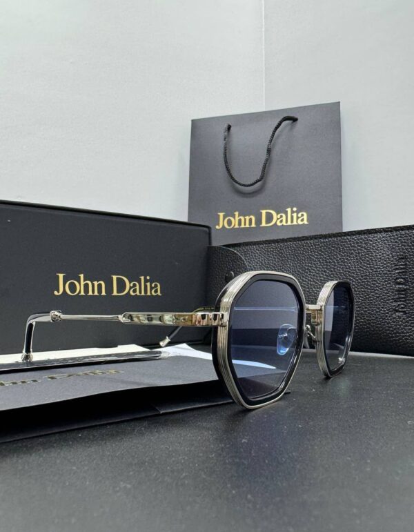 John Dalia 002